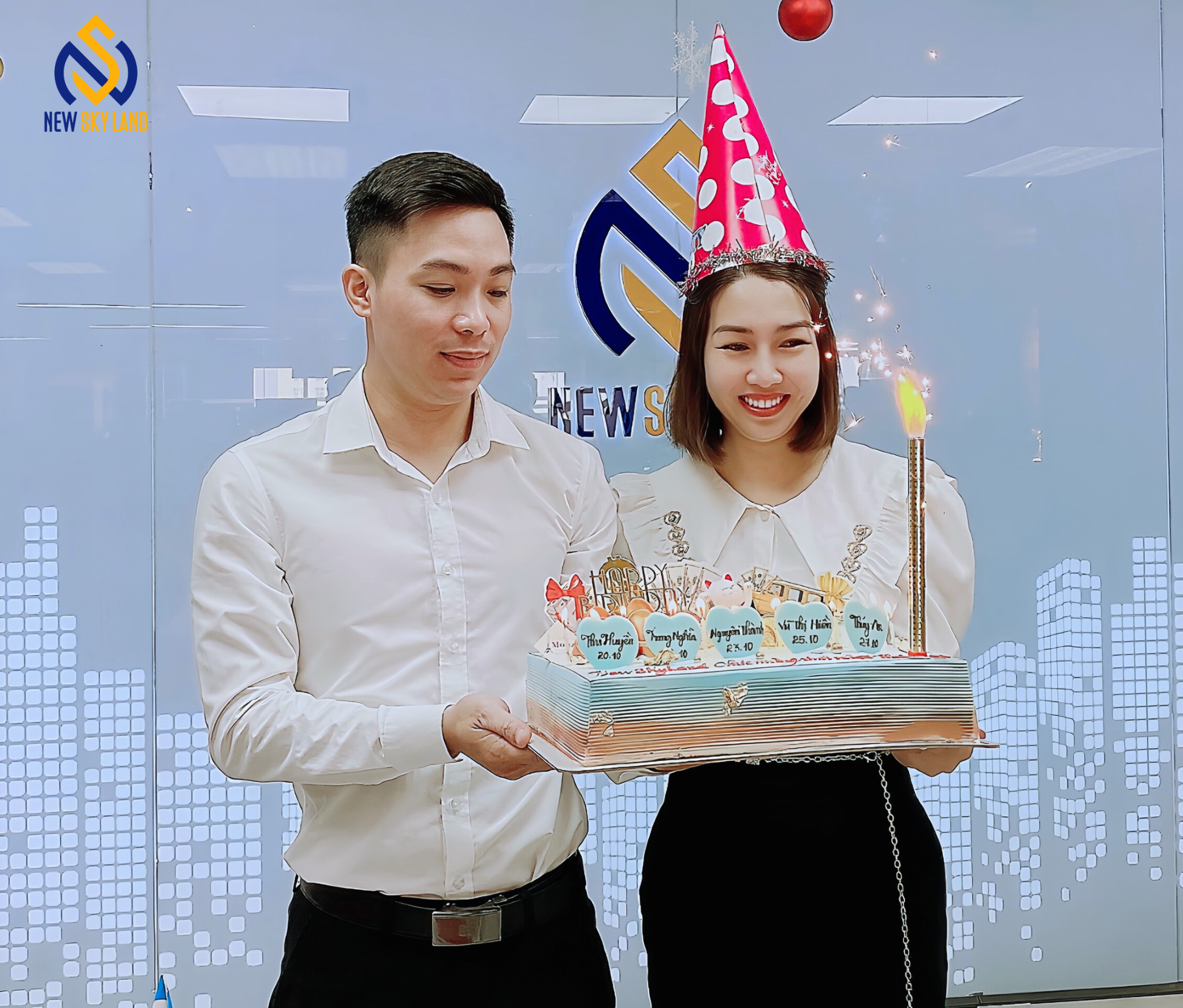 NEW SKY LAND CHÚC MỪNG SINH NHẬT CBNV THÁNG 10 